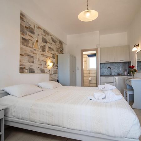 Stella Naxos Island Aparthotel Agia Anna  Exterior photo