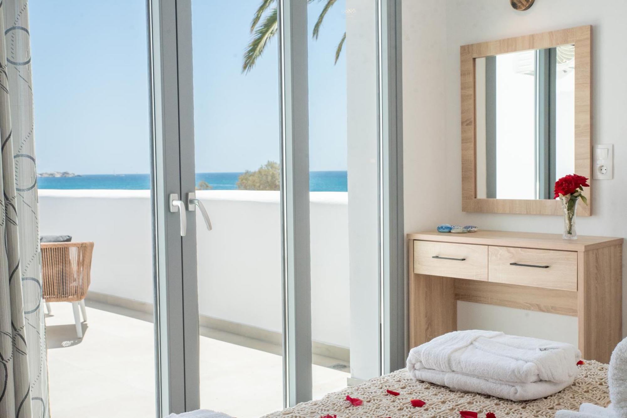 Stella Naxos Island Aparthotel Agia Anna  Exterior photo